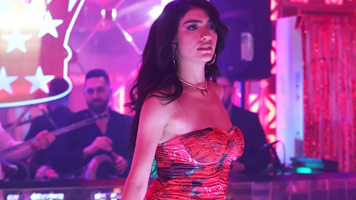 Ebru Gündeş'ten İnci Taneleri'nde Beklenmedik Bir Sürpriz