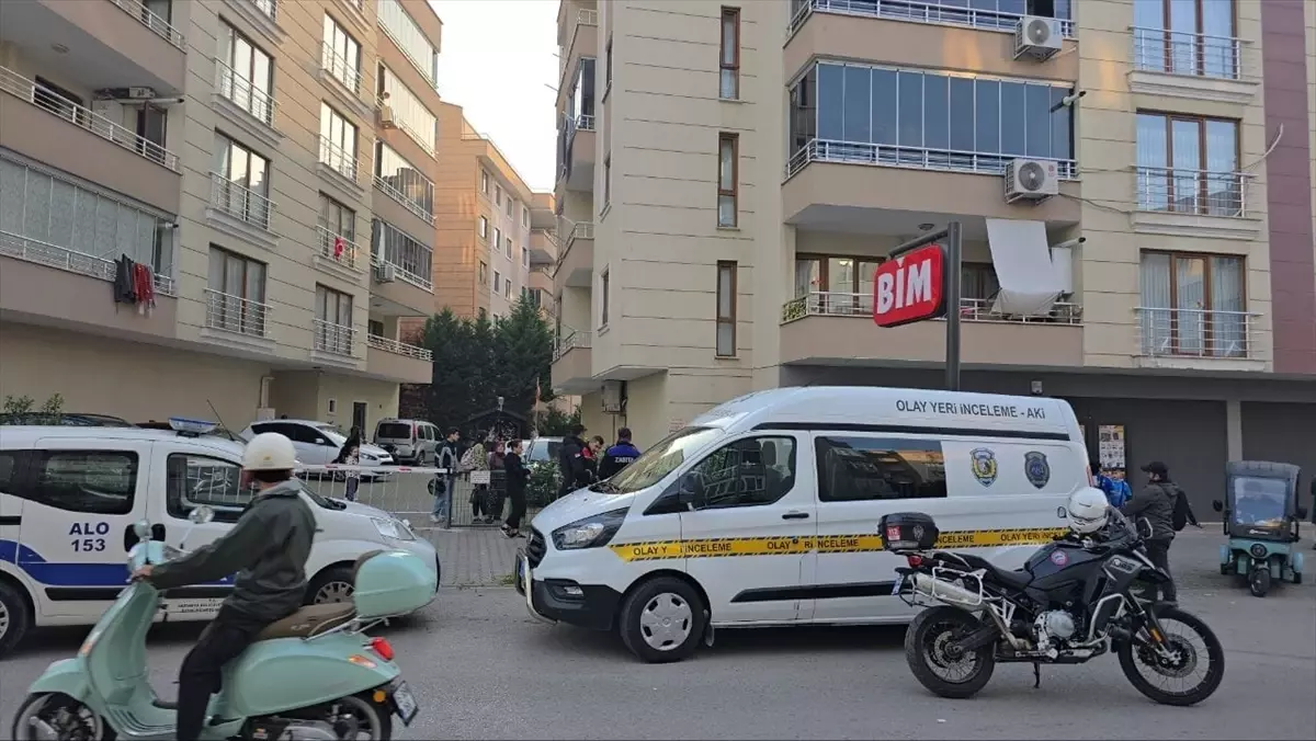 Eski Eşi Tarafından Bıçakla Ağır Yaralandı