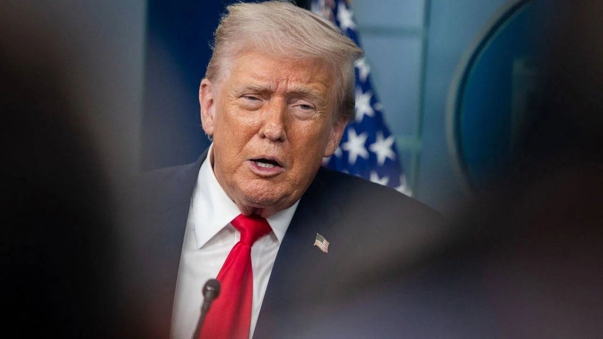 Trump’tan İran’ın tazminat talebine yanıt: “Son 50 yılın hesabını isteyeceğiz.”
