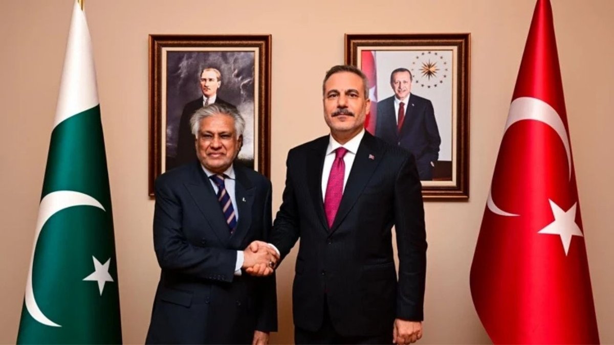 Bakan Fidan, Pakistanlı Mevkidaşı İshak Dar İle İstanbul’da Görüştü