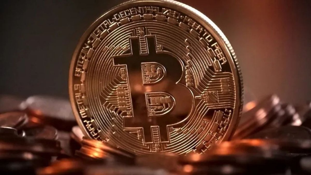 Bitcoin 74 Bin Dolar Seviyesinde Stabil Hale Geldi: Piyasalar Powell’ın Açıklamalarına Dikkat Ediyor