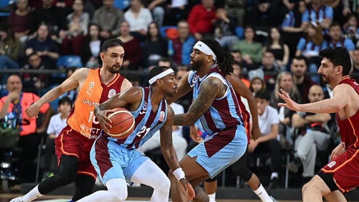 Trabzonspor, Galatasaray MCT Technic'i 79-69 Yenerek Galip Geldi
