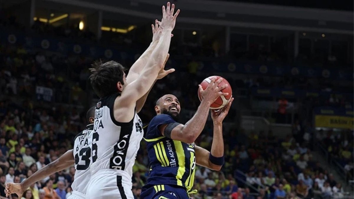 Basketbol Süper Ligi final serisinde kritik viraj: Beşiktaş ile Fenerbahçe Beko üçüncü maçta karşılaşıyor
