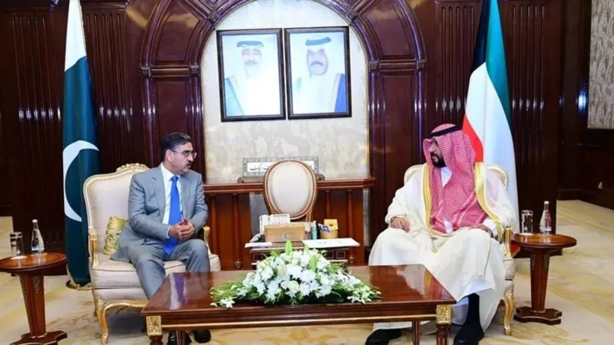 Kuveyt Ve Pakistan Dışişleri Bakanları Bölgesel Gelişmeleri Görüştü